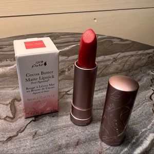 CLOSET CLOSING 10/31/22 100% Pure Blood Orange lip color💗